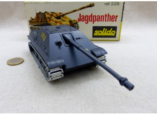 Solido 228 Char Jagpanther Near Mint Boite