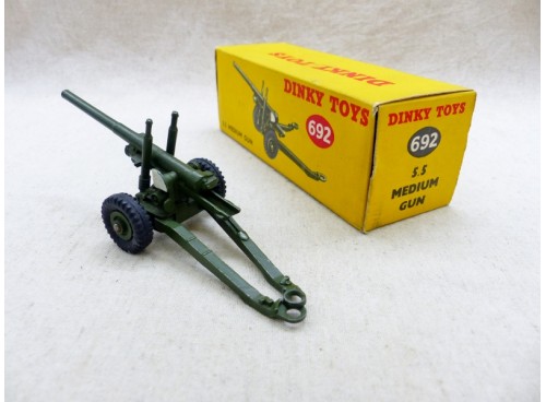 miniature Dinky Toys 692 Canon 5.5" Medium Gun Near Mint Boite