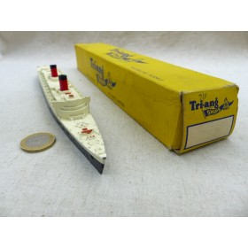 Minic Tri-Ang M702 Paquebot R.M.S. Queen Elizabeth
