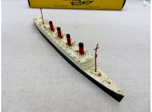 miniature bateau Minic Tri-Ang M705 Paquebot R.M.S. Aquitania TBE Boite
