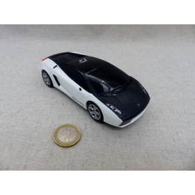 voiture de course miniature Scalextric C3009 Lamborghini Gallardo