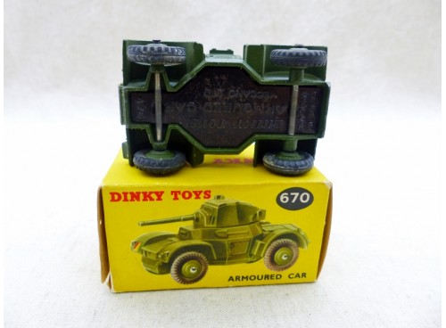 Dinky Toys 670 Armoured Car avec Boite d'Origine