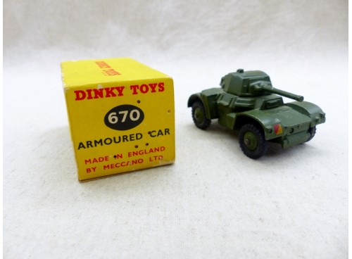 Dinky Toys 670 Armoured Car avec Boite d'Origine