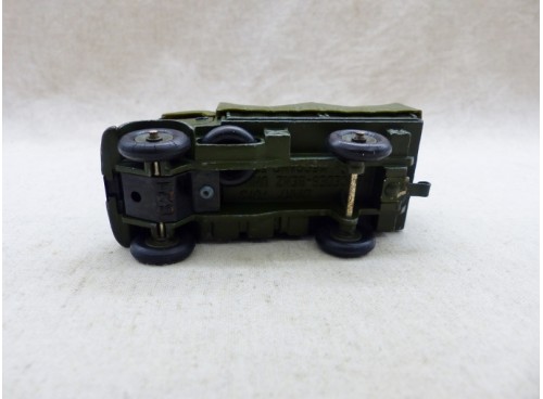 Dinky Toys 821 Mercedes Unimog Militaire