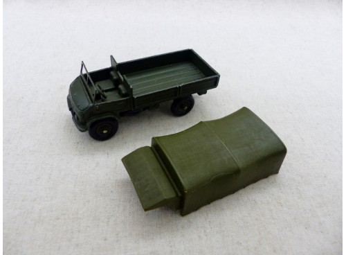 Dinky Toys 821 Mercedes Unimog Militaire