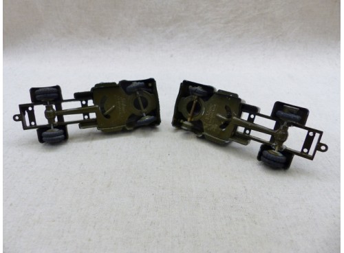 Tekno 949 Dodge:  Paire de Camions Militaires