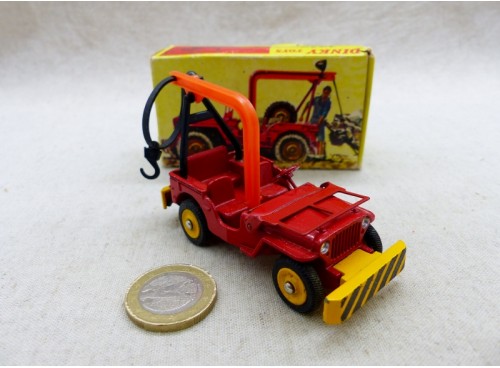 Dinky Toys 1412 Jeep de Dépannage en excellent état avec sa boîte d'origine