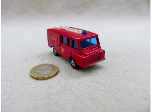 Matchbox Superfast MB57 Land Rover Fire Truck Kent Brigade Excellent !