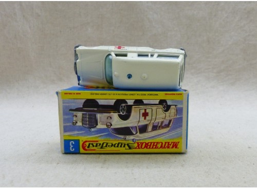Matchbox Superfast MB3 Mercedes Benz Binz Ambulance Excellent Etat / Boite