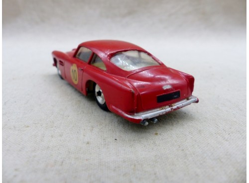 Solido 111 Aston Martin DB4 Rouge