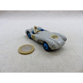 Dinky Toys 110 Aston Martin DB3 Sport n° 20