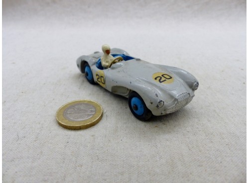 Dinky Toys 110 Aston Martin DB3 Sport n° 20
