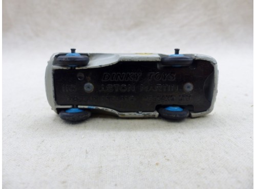 Dinky Toys 110 Aston Martin DB3 Sport n° 20