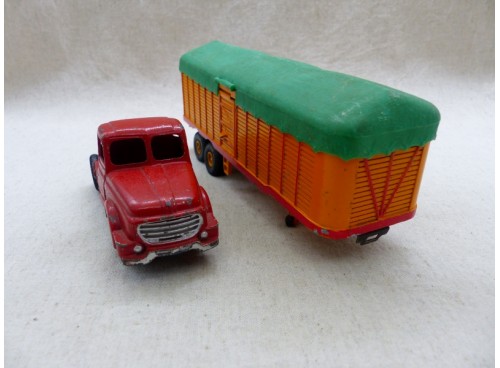 Dinky SuperToys France 36B Willeme Semi-Remorque Bachée, Tractor with Covered Trailer