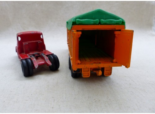 Dinky SuperToys France 36B Willeme Semi-Remorque Bachée, Tractor with Covered Trailer