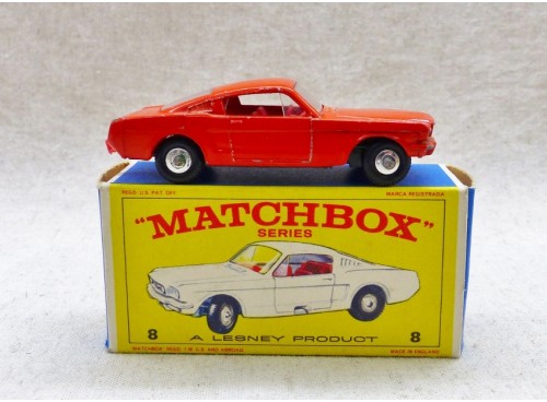 Matchbox Lesney Series n° 8 Ford Mustang Rouge TBE Boite