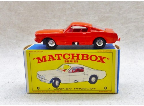 Matchbox Lesney Series n° 8 Ford Mustang Rouge TBE Boite