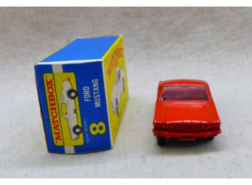 Matchbox series 8 mustang online