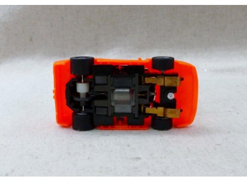 voiture de circuit Tyco Ferrari F40 Neon Orange slot car dessous