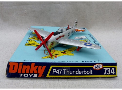 Dinky Toys 234 avion Thunderbolt P47 VENDU