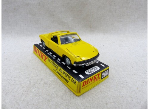 Dinky Toys 208 VW / Porsche 914 Sports Car avant