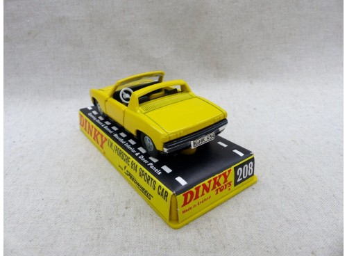 Dinky Toys 208 VW / Porsche 914 Sports Car
