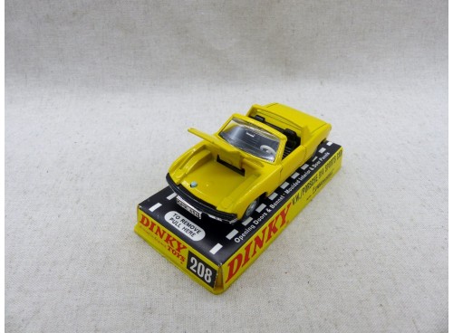 Dinky Toys 208 VW / Porsche 914 Sports Car dessus