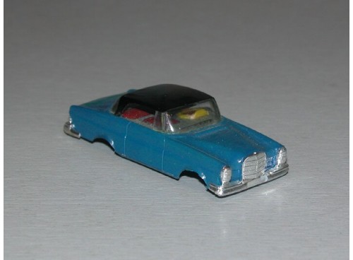 carrosserie Faller 4658 Mercedes 300 SE bleue htp noir