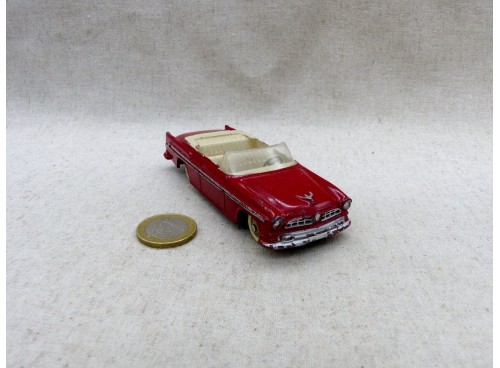 Dinky Toys France 24A voiture Chrysler New Yorker 1955