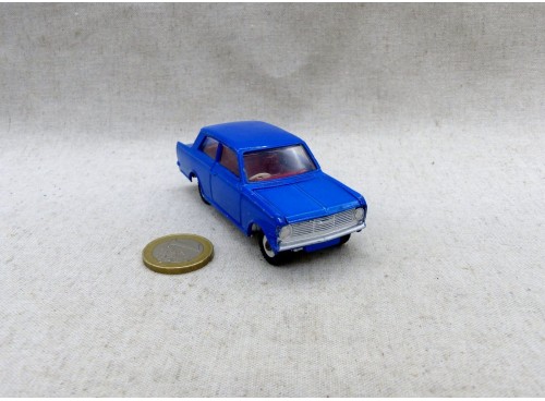 Dinky Toys 136 voiture Vauxhall bleue Viva