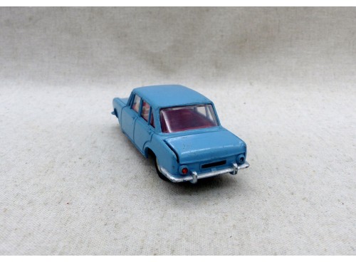 Dinky Toys France 523 voiture Simca 1500