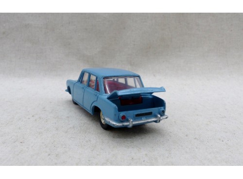 Dinky Toys France 523 voiture Simca 1500