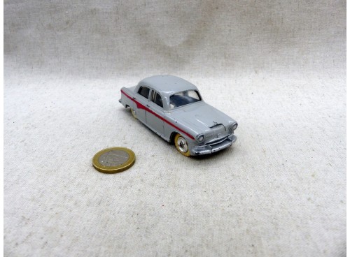 Dinky Toys 176 Austin A105