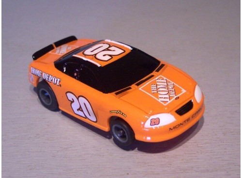 voiture de circuit routier life like chevrolet Home Depot n 20