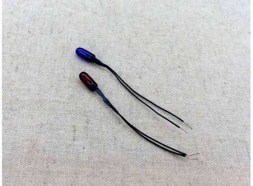 TCR  et circuit HO Mini-Ampoules Special Police x 2 détail