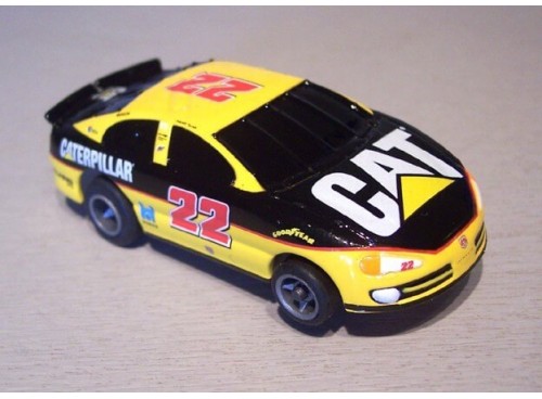 voiture de circuit routier life like Dodge Caterpillar n° 22