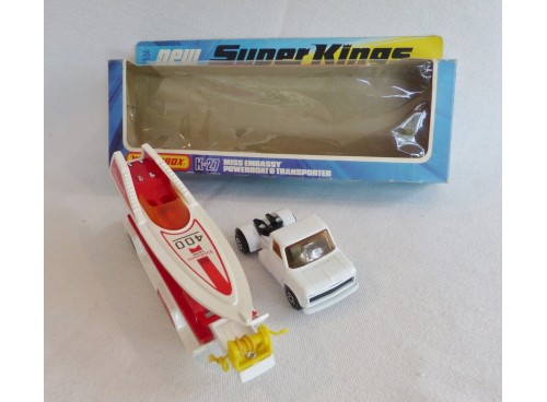 Matchbox King Size K-27 SuperKings Camion Embassy Powerboat Transporter