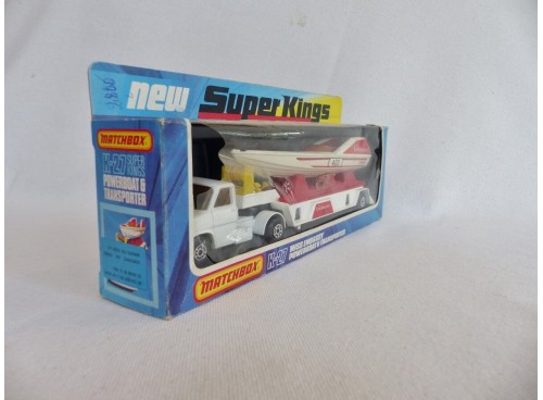 Matchbox King Size K-27 SuperKings Camion Embassy Powerboat Transporter