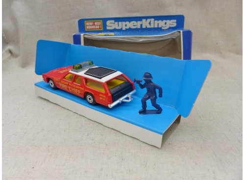 Matchbox King Size K-67 SuperKings Dodge Monaco Chef Pompiers personnage