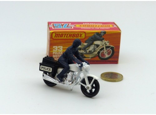 Matchbox Superfast MB 33 Police Motor Cyclist