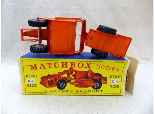 Matchbox King Size K-6 Scrapper Allis Chalmers Earth Remover dessous
