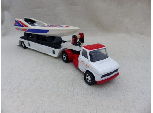 Matchbox King Size K-27 SuperKings Transport de Bateau à Moteur vue avant