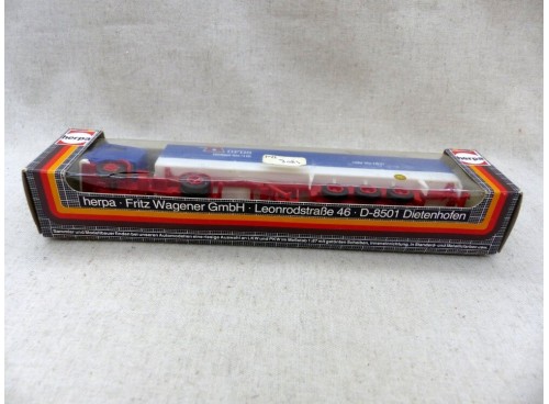 HERPA 801276 CAMION SEMI REMORQUE VOLVO F12 "DFDS" Ho