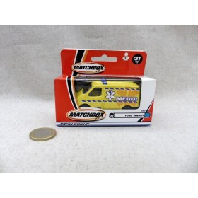 Matchbox Superfast MB 31 Ford Transit Ambulance