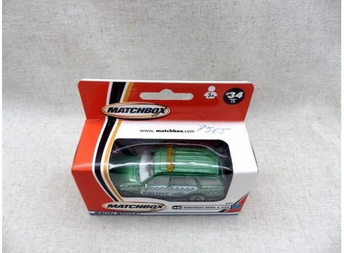 Matchbox Superfast 92939 MB34 Mercedes Benz Break E420 Police
