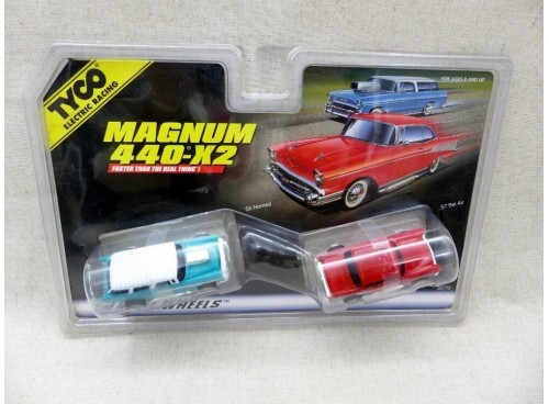 Tyco Magnum 440-X2 Dual Blister 35772  Chevrolet Bel Air Nomad et Coupé VENDU