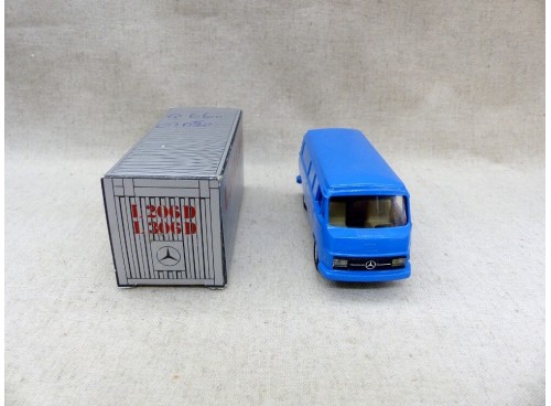 Cursor Modell 970 Camionette Mercedes L 206D L 306D face avant