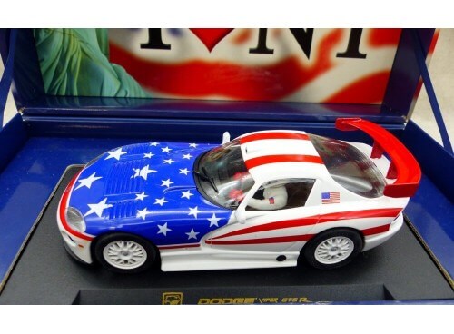 voiture de circuit Fly A202E Dodge Viper Coffret I Love New-York (J'aime New-York)