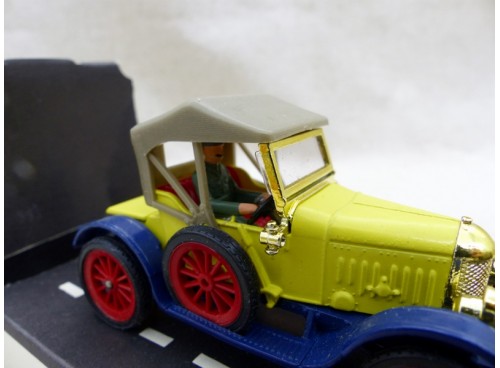 Dinky Toys 476 voiture Morris Oxford Bullnose Superbe en boîte