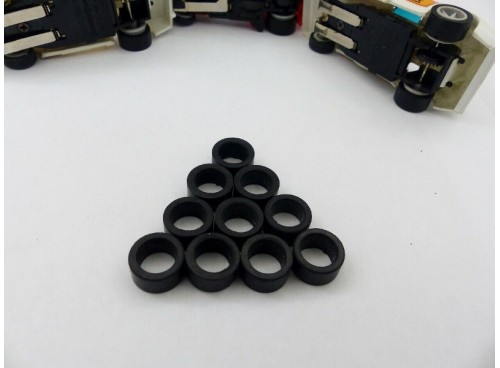 Pneus pour circuit routier Matchbox Slot car Speedtrack & Powertrack: 10 pneus arrière uréthane Hi-Perf.uréthane